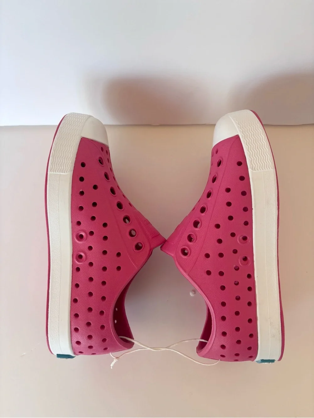 Native Shoes Jefferson Size 8 Slip-On Water-Resistant Sneakers in Hollywood Pink